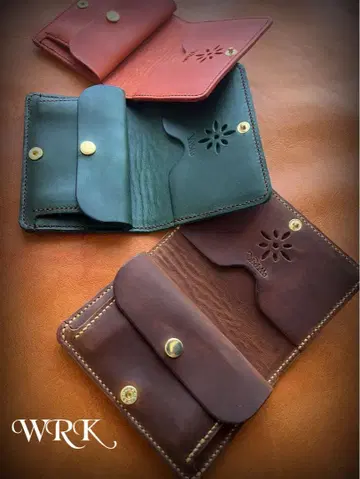 WRK 하프 지갑
