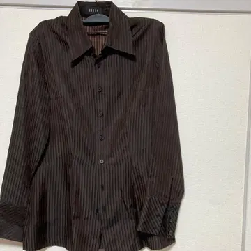 BOSCH 브라운 스트라이프 긴팔 셔츠