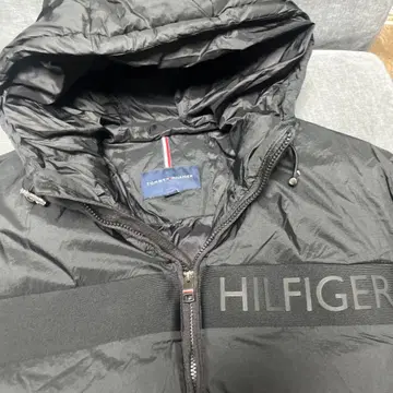 HILFIGER 블랙 TOMMY 후드 부착 점퍼
