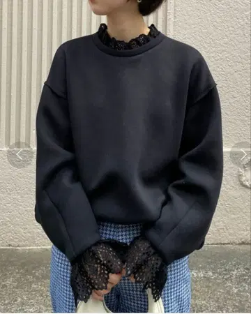 Ameri CLASSIC ROUND FORM TOP 블랙