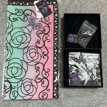 귀멸의 칼날 안나수이 ANNA SUI 콜라보 나비 자매 카나에 카나오