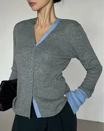 미사용 새상품 인기 리브 니트 V넥