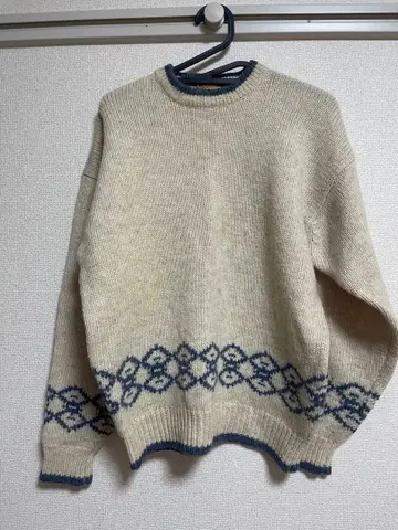 니트 스웨터 구제 의류