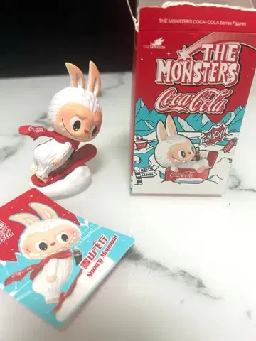 popmart labubu 피규어 코카콜라