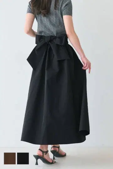 리본 플레어 스커트 coca 블랙 S 사이즈