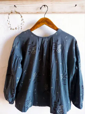 tukuroi by SUN VALLEY 총 자수 블라우스