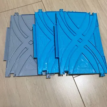 프라레일 연결 레일 3개 선로 교차 레일