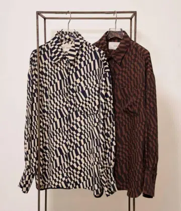 미사용 새상품 TODAYFUL 지오메트릭 오버 셔츠 네이비