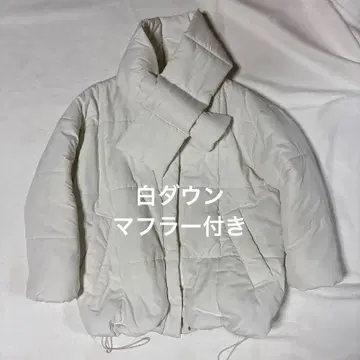 화이트 퀼팅 다운 자켓
