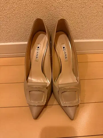 DIANA 베이지 하이힐 24.0cm