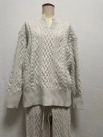 snidel 아이보리 케이블 니트 셋업