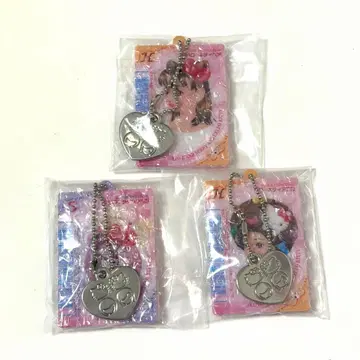 산리오 헬로키티 러브앤베리 시크릿 참