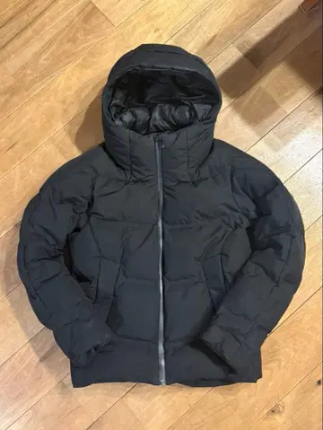 유니클로 다운 자켓 남성용 S