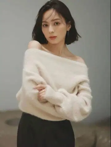 anuans 라쿤 폭스 오프숄더 니트 풀오버