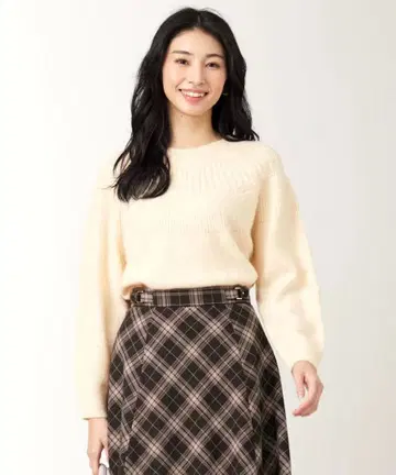 *미사용* 애니시스 [세탁 가능] 소프트 터치 퀼팅 니트