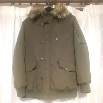 로데오 크라운 후드 퍼 포함 밀리터리 패딩 자켓