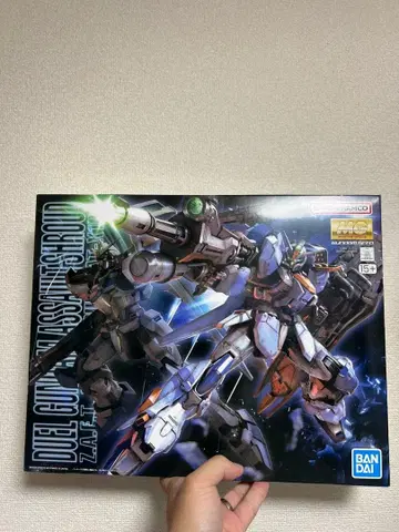 MG 1/100 듀얼 건담 어솔트 슈라우드