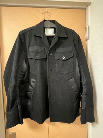 Sacai 20AW 대비 디테일 슬리브 도킹 블루종