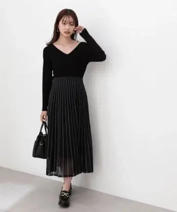 [새상품급] 프로포션 바디 드레싱*레이스 편직 니트 원피스