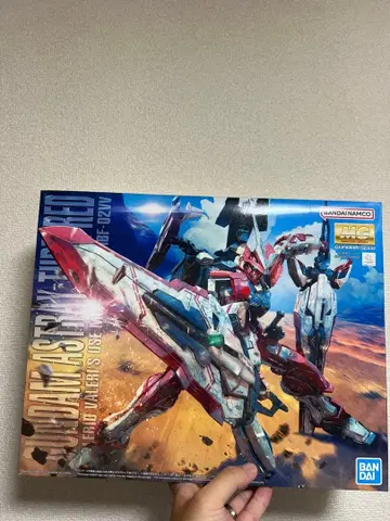 MG 1/100 건담 아스트레이 턴 레드