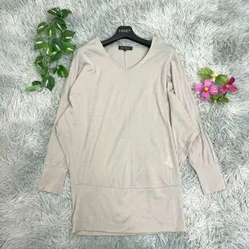 [ Reflect ] 라이트 베이지 V넥 긴팔 니트 상의 M