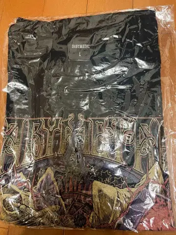 [ BABYMETAL ] AMBIVALENCE TEE L 사이즈