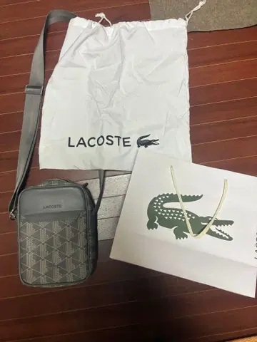 LACOSTE 숄더백