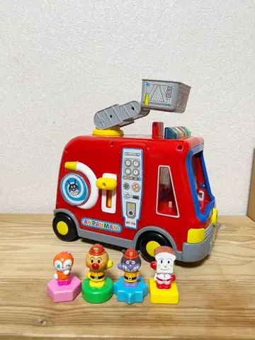 호빵맨 소방차 완구