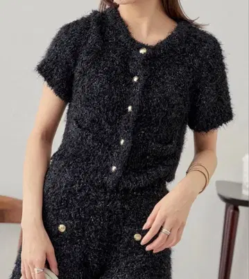 라메 샤기 금장 버튼 컴팩트 가디건 쇼트 팬츠 셋업