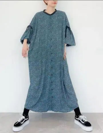 니코앤드 - 모드 노움코어 숄더드로스트 원피스