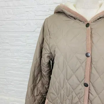 Cutie Blonde 퀼팅 코트 퀼팅 자켓 보아 안감