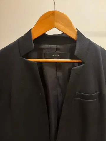 [ 새상품급 ] allureville 노카라 자켓