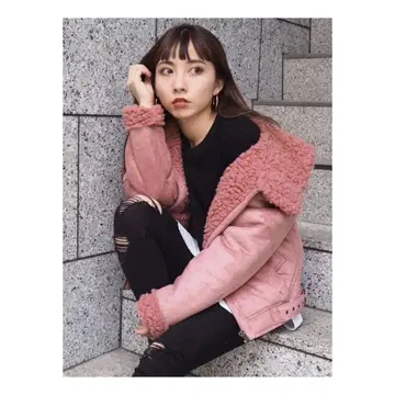 새상품 MURUA 페이크 무스탕 루즈 블루종