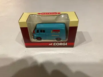 코기 모리스 LD 밴 트랙사이드