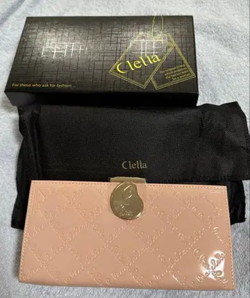 [ 미사용품, 새상품 ] Clelia 에나멜 장지갑 베이지