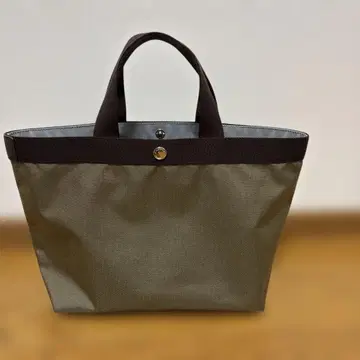 에르베샤 펠리에 704c