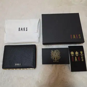 [ 새상품 ] DAKS 지갑 이단 접이식