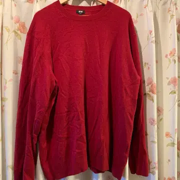 새상품급 유니클로 캐시미어 100% 스웨터 3XL 사이즈