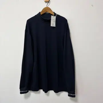 White Mountaineering 모크넥 롱 슬리브 2