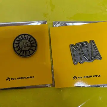 Mrs. GREEN APPLE 바벨탑 가챠 핀즈 2개 세트