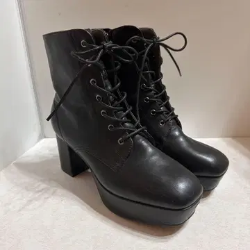 여성용 통굽 레이스업 부츠 블랙 XL