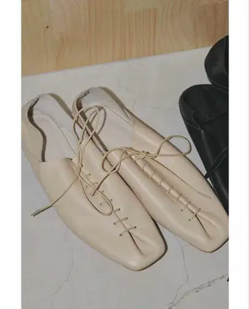 [ todayful ] 레이스업 레더 슈즈 [ 중고품 ]