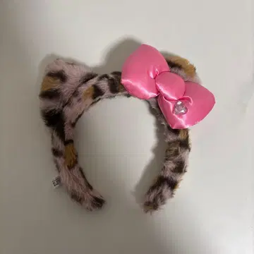 레오파드 무늬 고양이 귀 머리띠 (핑크 리본)