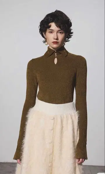 COEL 몰얀 폴로 니트