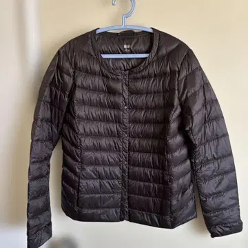 유니클로 UNIQLO 울트라 라이트 컴팩트 다운 자켓 M