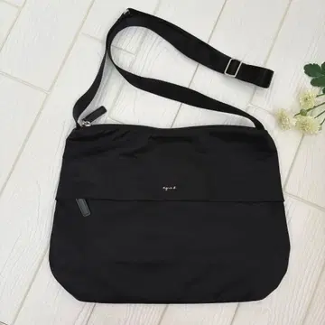 agnes b. 에네스베 숄더백 블랙 대용량 나일론