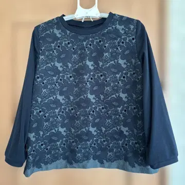 미나 페르호넨 상의 티셔츠