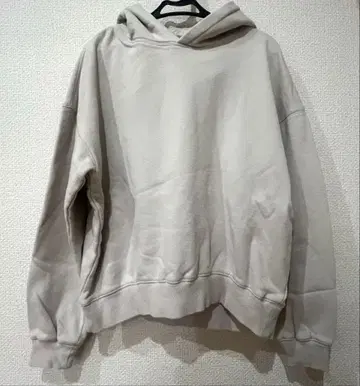 저스길리티 풀오버 상의 후드 부착