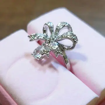 [Swarovsky] 리본 모티브 반지 사이즈 58