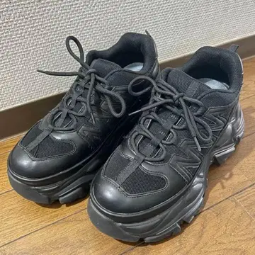 PAGE BOY 플랫폼 청키 스니커즈